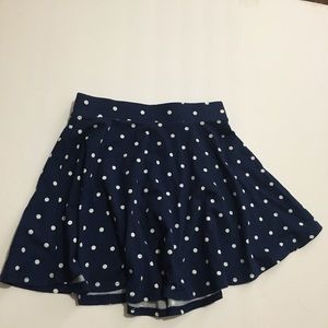 Skirt sz XS polka dotted